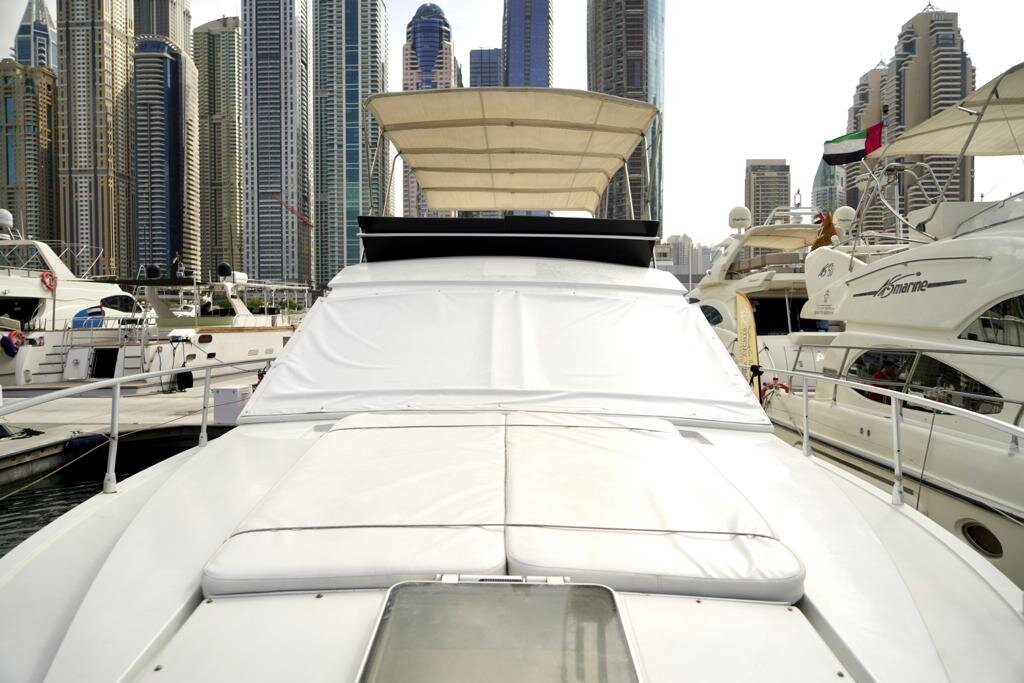 Luxury Yacht 44 Feet
